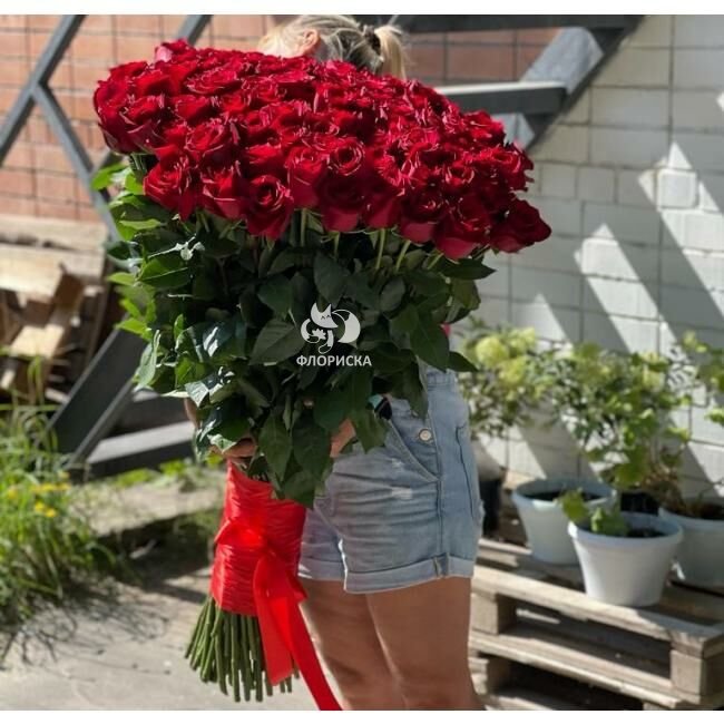 101 метрвая роза &laquo;Гранд&raquo; 