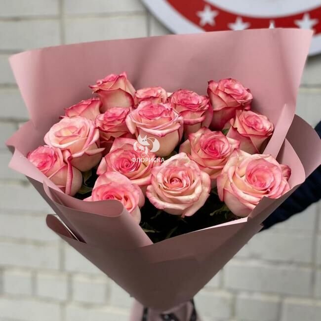 Букет с розами &laquo;Солнышко&raquo;