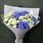 Букет с хризантемами &laquo;Любовь&raquo;