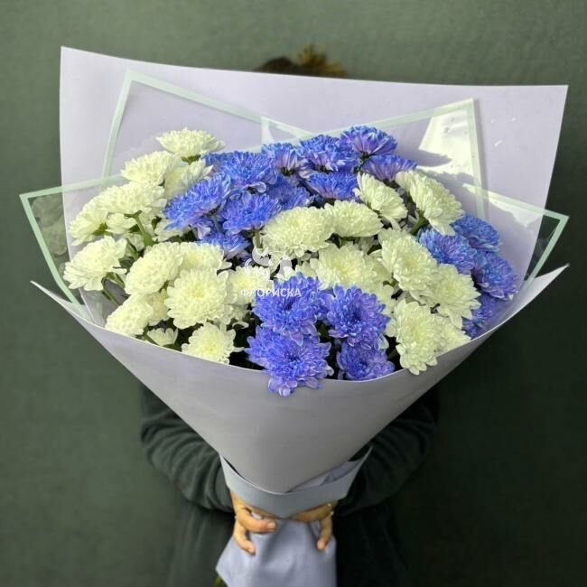 Букет с хризантемами &laquo;Любовь&raquo;