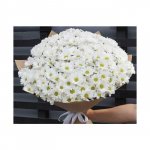 Букет из 35 хризантемами &laquo;Больше белого&raquo;