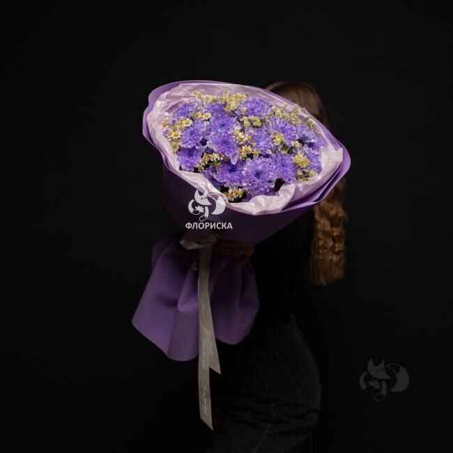 Букет из хризантем и ромашки  &laquo;Краски яркого лета&raquo;