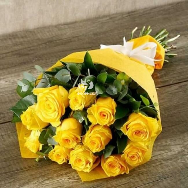 Букет с розами &laquo;Жёлтенький&raquo;
