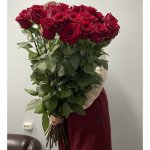  23 длинные розы (70 см) &laquo;Эффект&raquo; 