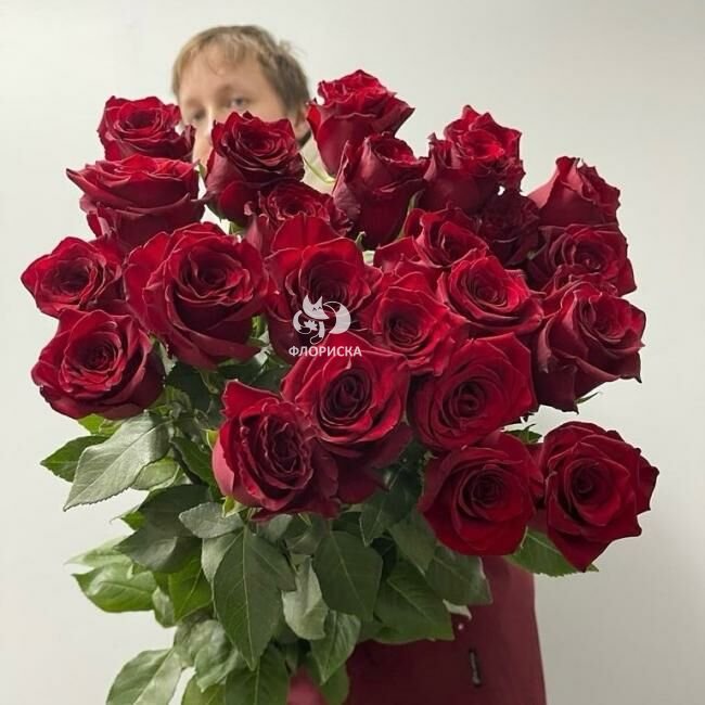 23 длинные розы (70 см) &laquo;Эффект&raquo; 