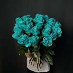 Букет с розами &laquo;Большой подарок&raquo;