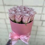 Цветы в коробке  &laquo;Тысяча слов&raquo;