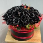 Цветы в коробке  &laquo;Тайная любовь&raquo;