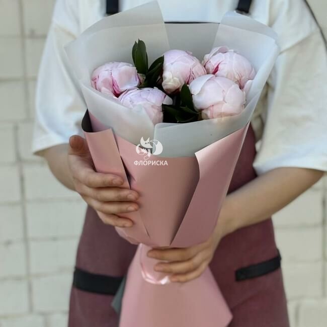 Букет с пионами &laquo;Улыбка&raquo;