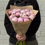 Букет из розовых пионов &laquo;Богатырь&raquo;