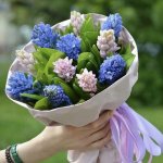 Букет с гиацинтами &laquo;Аромат весны&raquo;