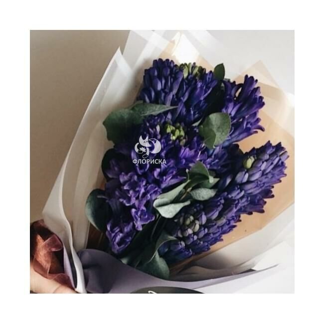 Букет с гиацинтами &laquo;Праздник&raquo;