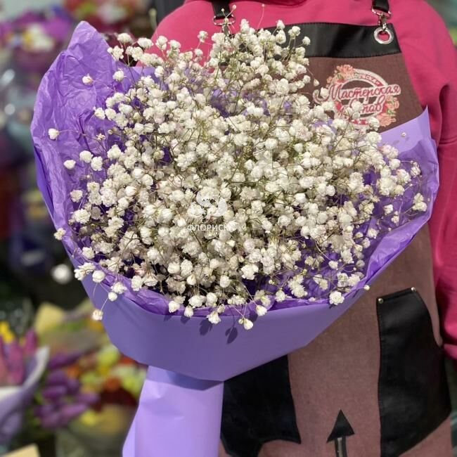 Букет с гипсофилой &laquo;Белоснежка&raquo;