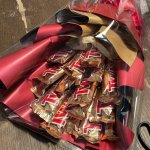 Съедобный букет &laquo;Твикс&raquo;