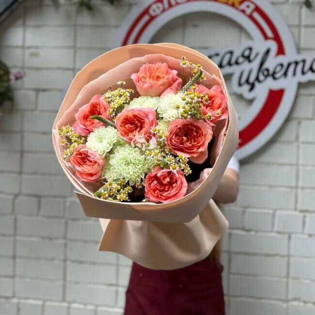 Сборный букет &laquo;Счастливая&raquo;