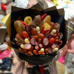 Съедобный букет &laquo;Колбаса и Сыр&raquo;
