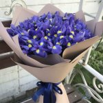 Букет с ирисами &laquo;Осенние краски&raquo;