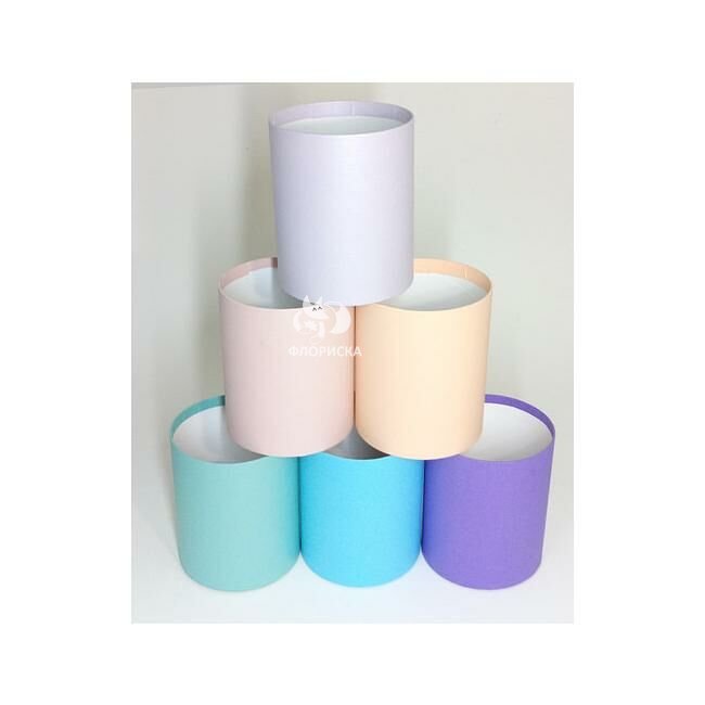 Подарочная коробка &laquo;Шляпная&raquo;