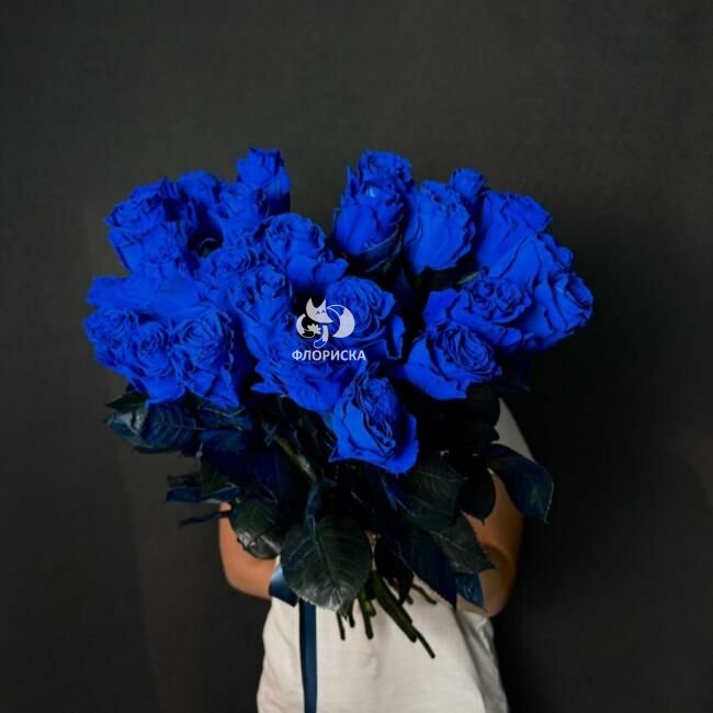 Букет с синими розами &laquo;Синий иний&raquo;