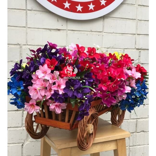 Букет искусственный &laquo;&lrm;Петунии&raquo;