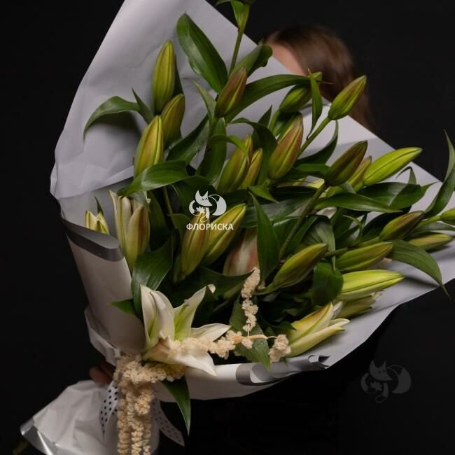 Букет из лилий &laquo;Романтичный закат&raquo;&lrm;