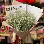 Букет с гипсофилой &laquo;Шанель&raquo;