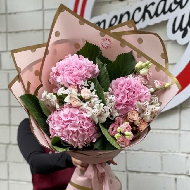 Сборный букет &laquo;Закат&raquo;