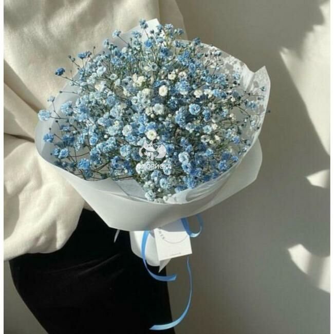 Букет с гипсофилой &laquo;Белый танец&raquo;
