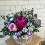 Цветы в корзине &laquo;Теплая встреча&raquo;