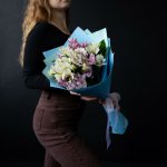 Букет с альстромериями &laquo;Сезонное безумие&raquo;