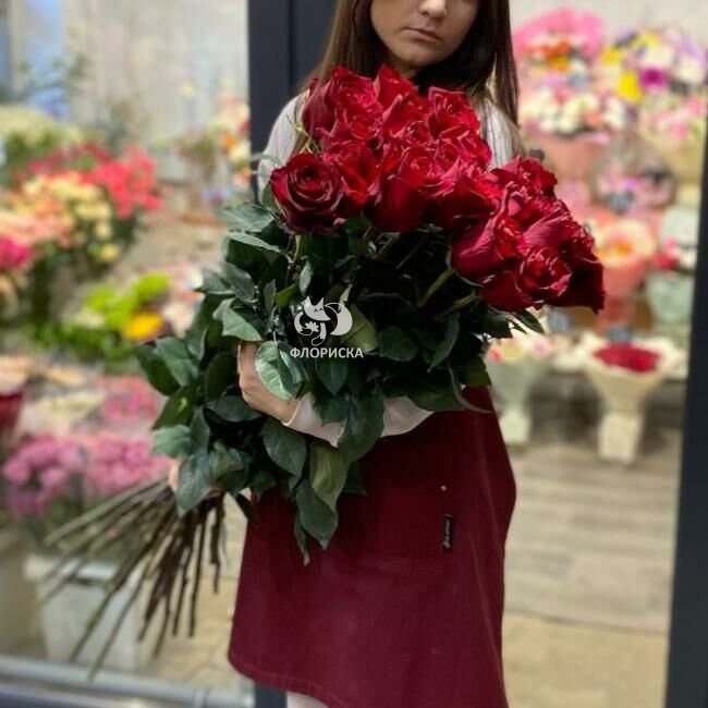 Букет с длинными розами &laquo;Пламенный&raquo;