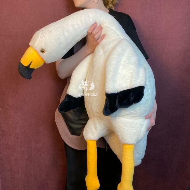 Мягкая игрушка &laquo;Гусь- обнимусь&raquo;