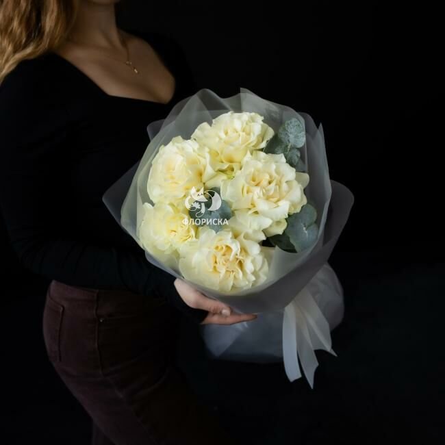 Букет с розами &laquo;Французский&raquo;