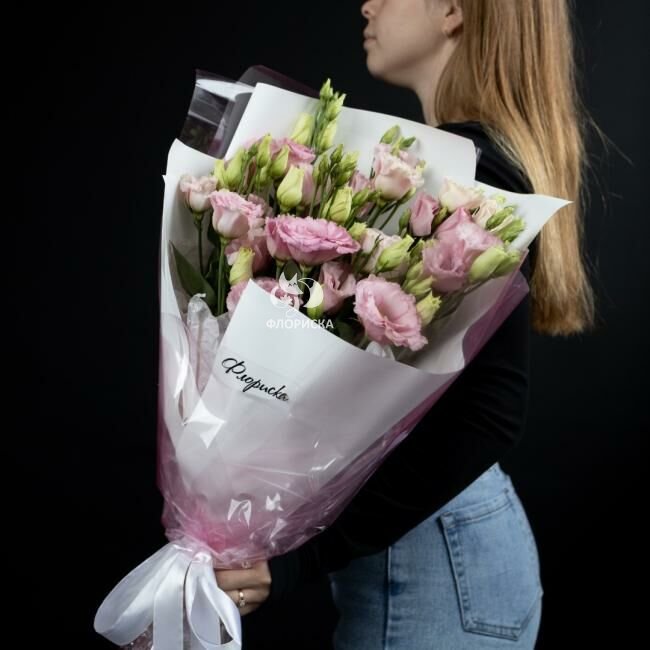 Букет с эустомой &laquo;Нежность&raquo;