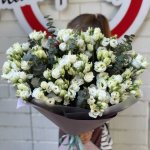 Букет из белого лизиантуса &laquo;Пышность&raquo;