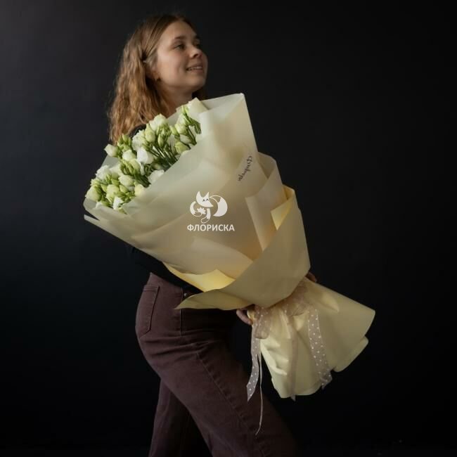 Букет с эустомой &laquo;Южность&raquo;