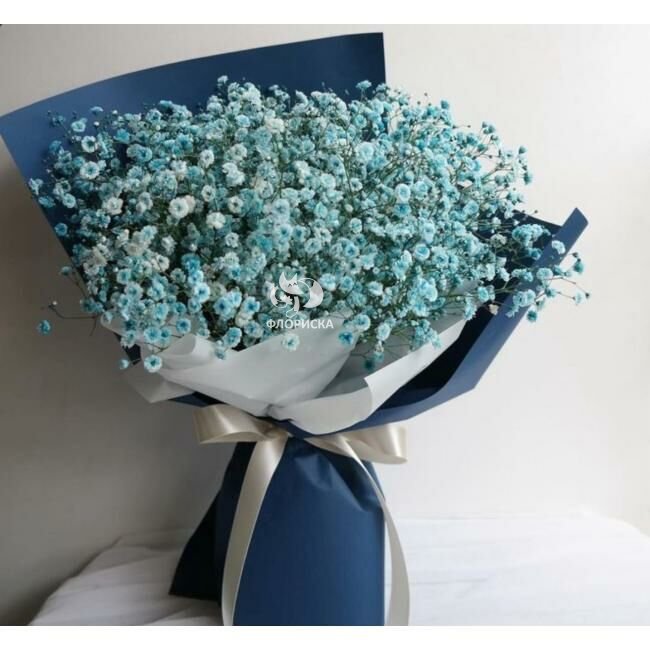Букет с гипсофилой &laquo;Эстетика&raquo;