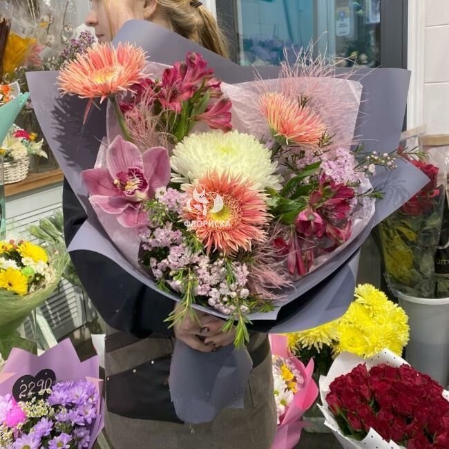 Сборный букет &laquo;Индивидуальный&raquo;