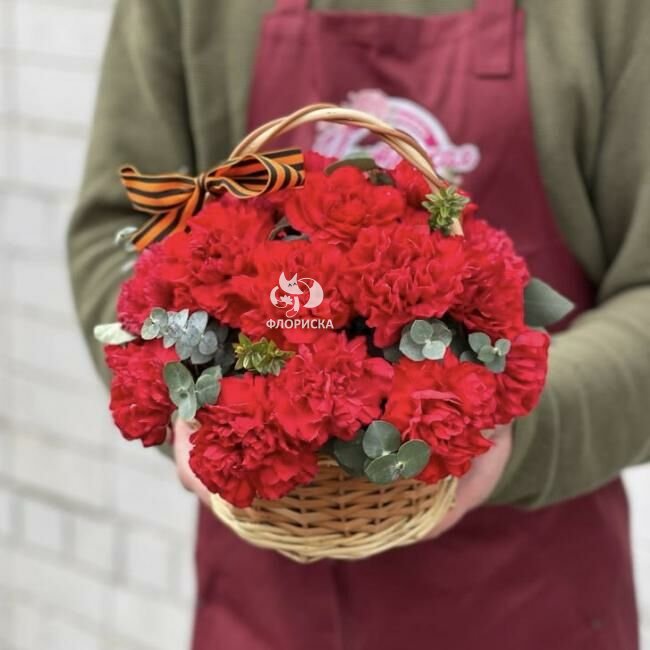 Цветочная композиция &laquo;Доблесть и Память&raquo;