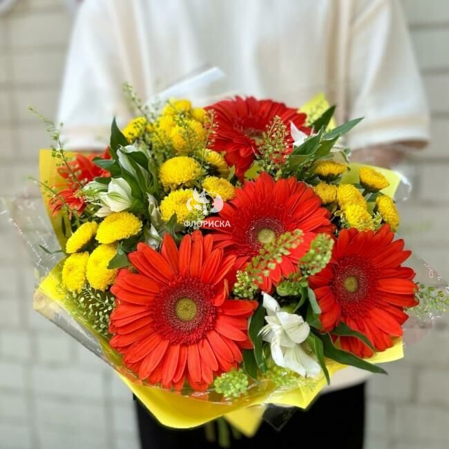 Сборный букет &laquo;Оранжевые грезы&raquo;