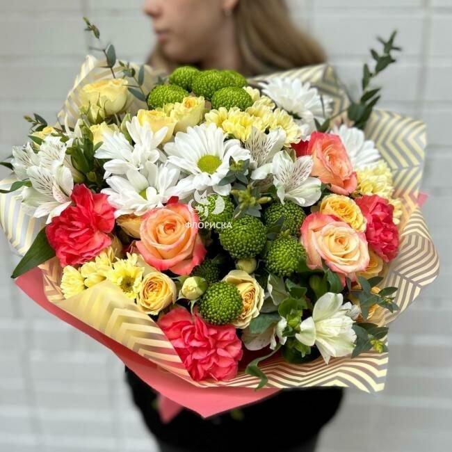Сборный букет &laquo;Воссоединение сердец&raquo;