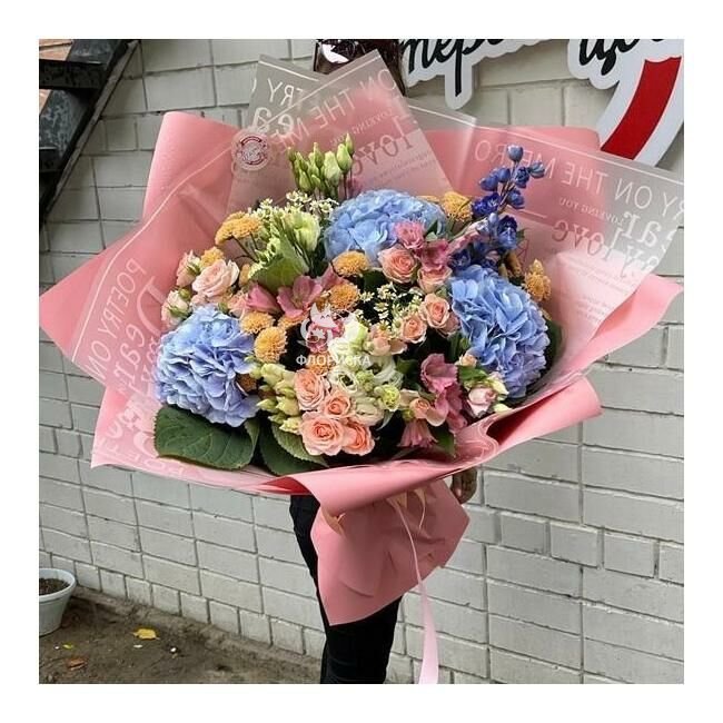 Сборный букет &laquo;Вечная любовь&raquo;