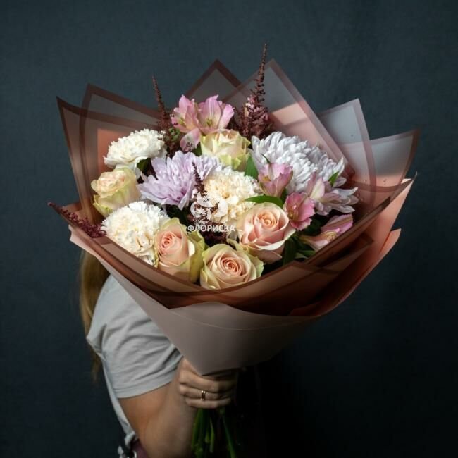 Сборный букет &laquo;Лазурь&raquo;