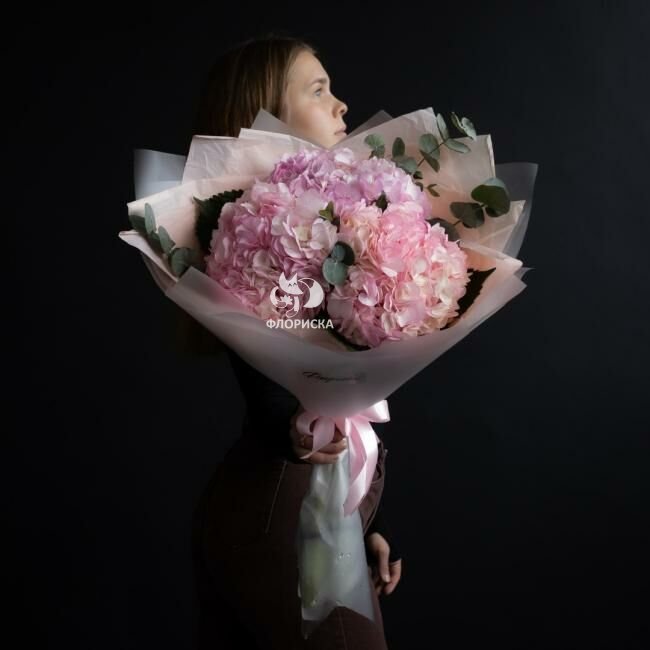 Букет из 5 розовых гортензий &laquo;Счастье розового цвета&raquo;