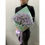 Букет с гипсофилой &laquo;Минивен&raquo;