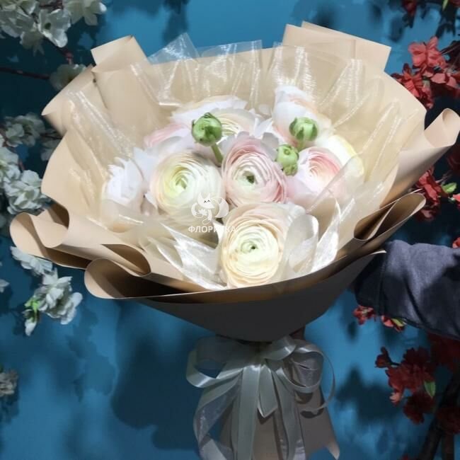 Букет с Ранункулюсами &laquo;Гламур&raquo;