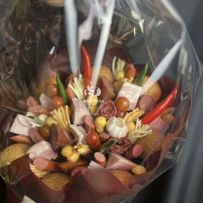 Съедобный букет &laquo;Круговорот еды&raquo;