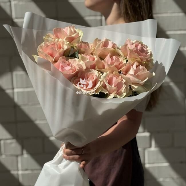 Букет из французких роз &laquo;Мадонна&raquo;