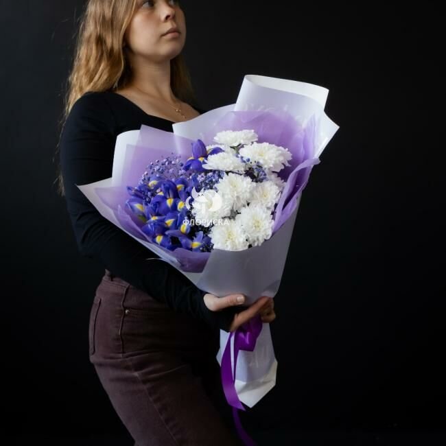 Сборный букет &laquo;Эмель&raquo;