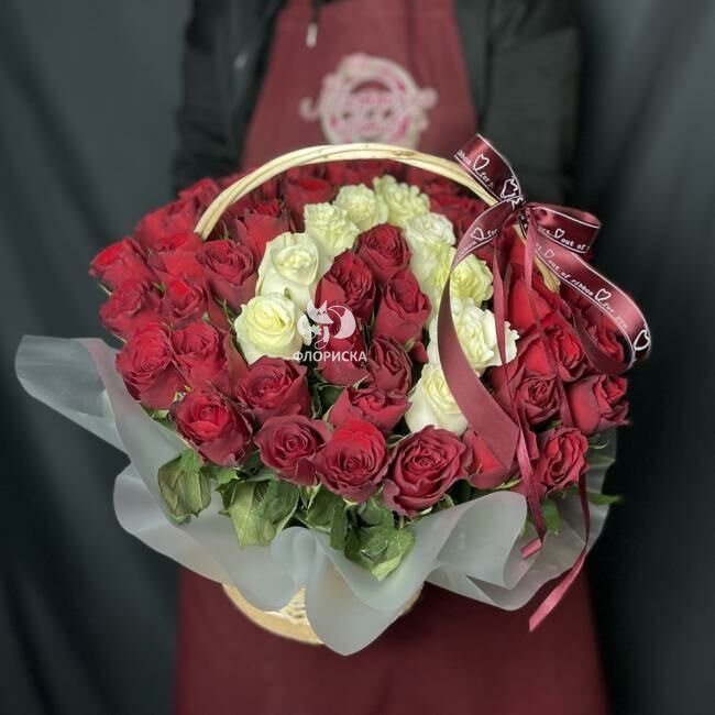 Розы в корзине &laquo;Луиза&raquo;